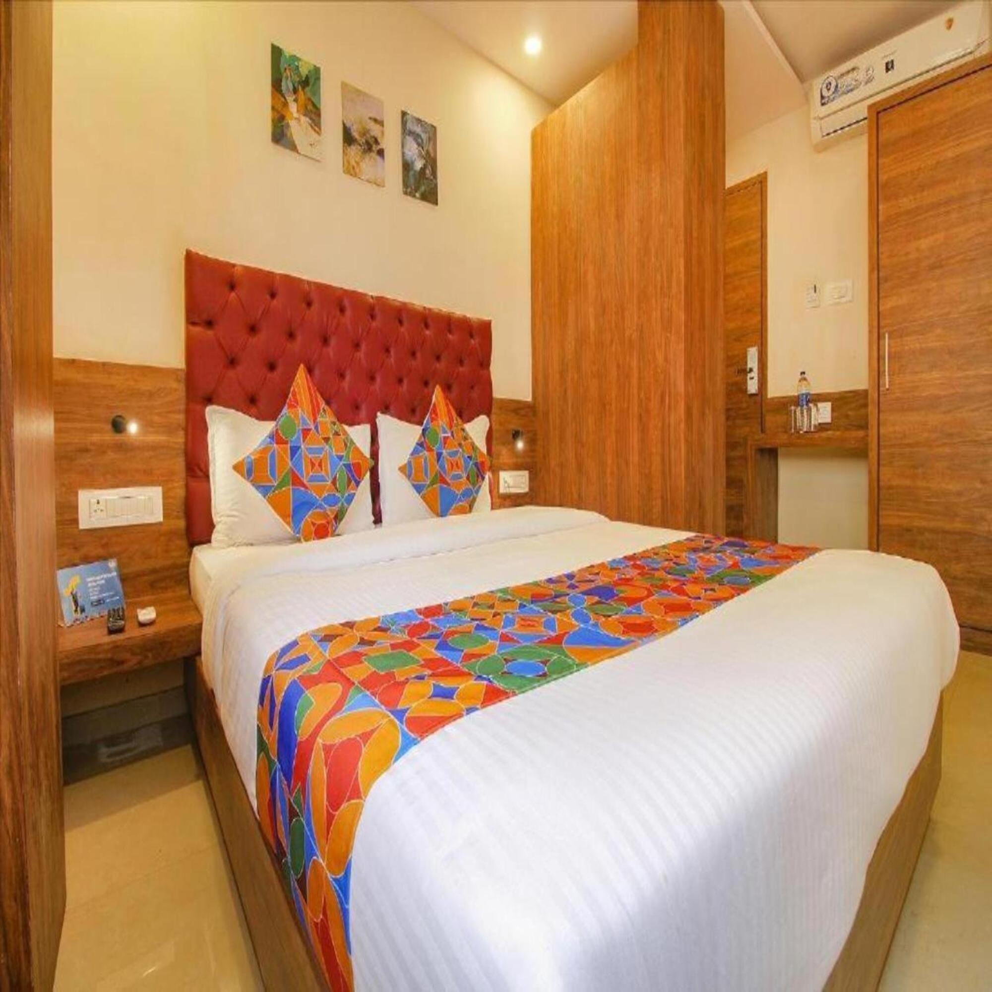 Hotel Elegant - Mohammed Ali Road Mumbai Bagian luar foto
