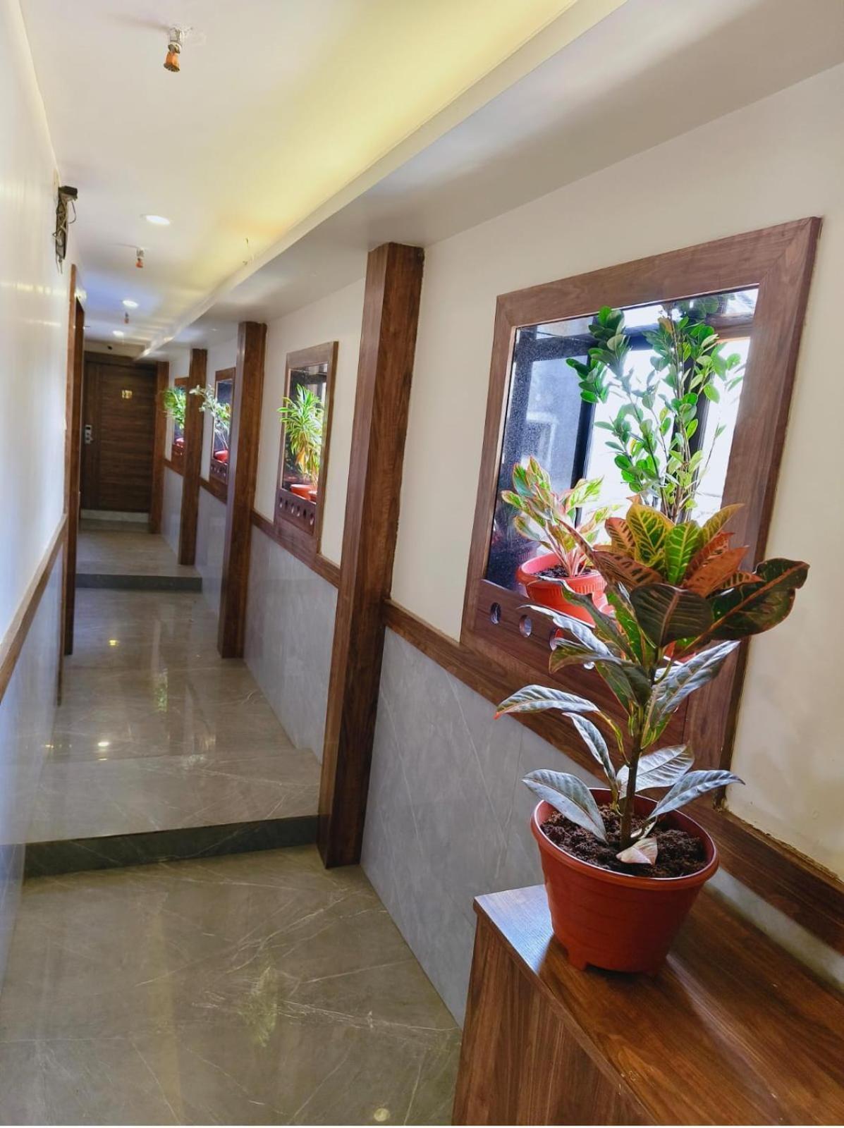 Hotel Elegant - Mohammed Ali Road Mumbai Bagian luar foto