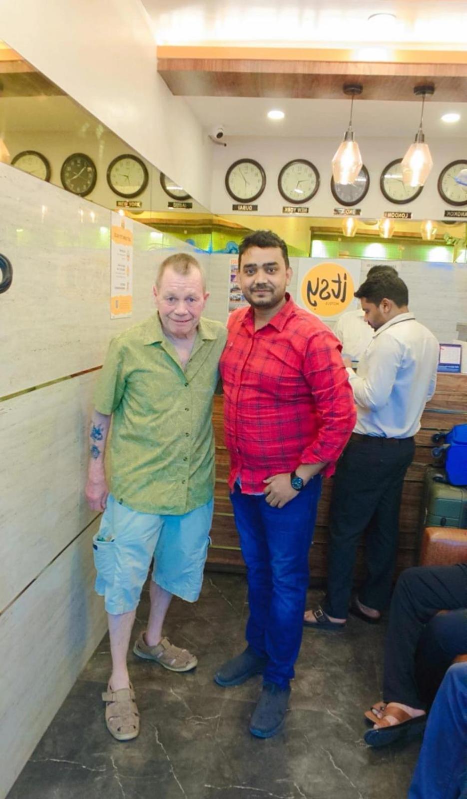 Hotel Elegant - Mohammed Ali Road Mumbai Bagian luar foto